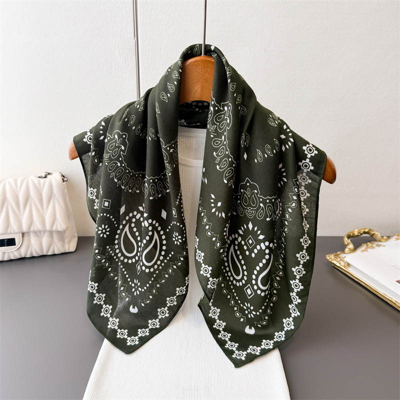 純綿女性用スカーフ正方形スカーフレディースネックヘアスカーフ - Ascot Neck Scarf のレビューと価格