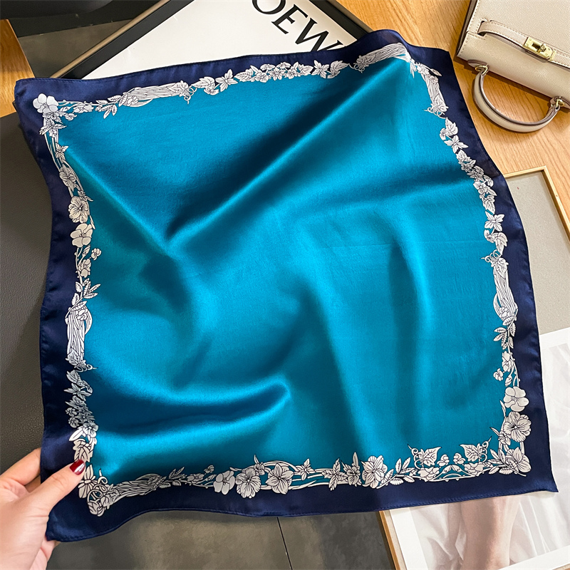 女性用プリントシルクスカーフ,ラグジュアリースカーフ100% - Ascot Neck Scarf のレビューと価格